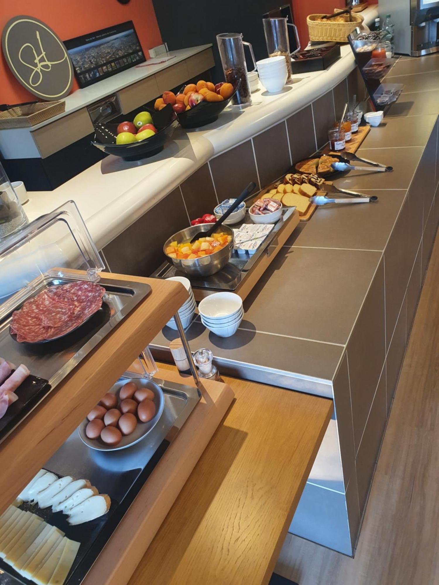 Hotel Salea 3*